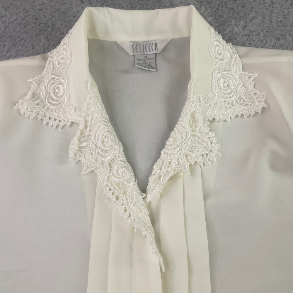 Sellecca Blouse Women 10 Ivory Lace Collar Pintuck Short Sleeve Button Down - Picture 2 of 5
